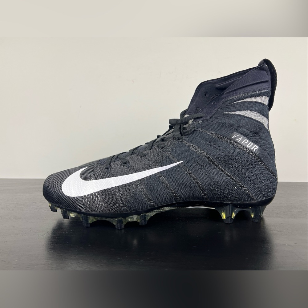 Size 14 Nike Vapor Untouchable 3 Elite Black Football Cleats AO3006-010